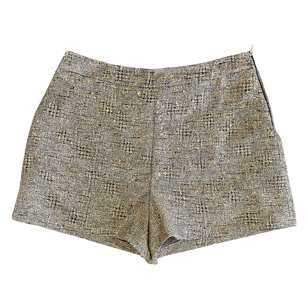 Forever 21 • Metallic High-Waisted Hot Shorts • Gold • Size M